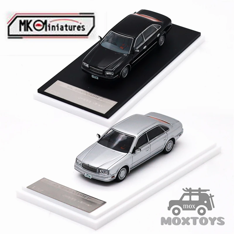 Миниатюрная модель автомобиля MK Miniatures 1:64 President JHG50, седан, черный с серебристым, литая под давлением
Миниатюрная модель автомобиля MK Miniatures 1:64 President JHG50, седан, черный с серебристым, литая под давлением