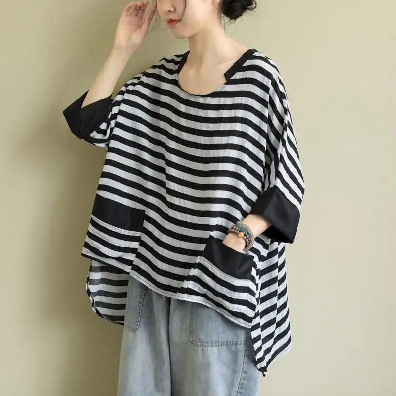 Oversized T Shirts Women Fashion Striped Irregular Design T-shirt Casual Loose Short Sleeve Top Summer Trend Thin Tshirt Vintage
Oversized T Shirts Women Fashion Striped Irregular Design T-shirt Casual Loose Short Sleeve Top Summer Trend Thin Tshirt Vintage