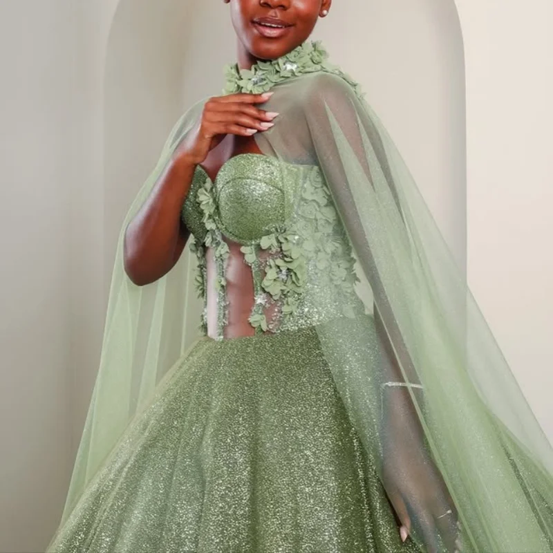 Блестящее зеленое платье Quinceanera с открытыми плечами, 3D цветок, блестящая наклейка, длинный хвост, Vestidos De 15, Quinceanera Настроить
Блестящее зеленое платье Quinceanera с открытыми плечами, 3D цветок, блестящая наклейка, длинный хвост, Vestidos De 15, Quinceanera Настроить