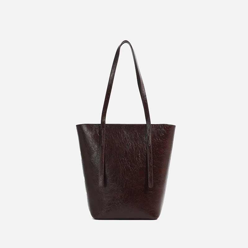 Women Dark Brown Leather Tote Bag Large Capacity Shoulder Handbag Simple Design Open Top Shopping Bag for Daily Work Travel
Women Dark Brown Leather Tote Bag Large Capacity Shoulder Handbag Simple Design Open Top Shopping Bag for Daily Work Travel