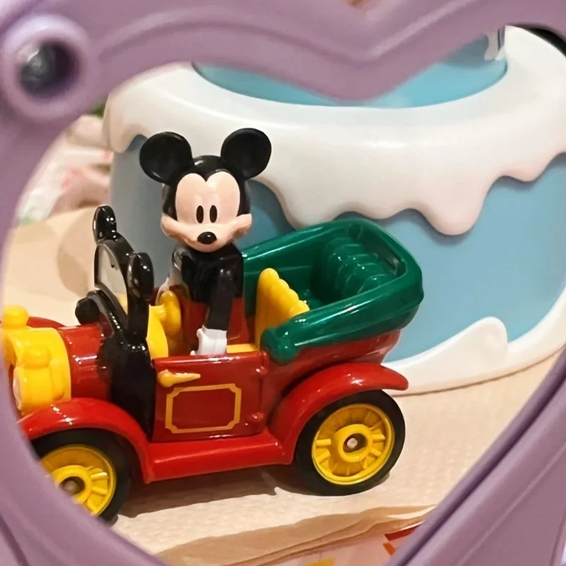 TOMY Игрушечный автомобиль из сплава, модель дисплея, автомобиль с Микки Маусом, радиоуправляемая модель автомобиля, коллекционный предмет для детей и коллекционеров
TOMY Игрушечный автомобиль из сплава, модель дисплея, автомобиль с Микки Маусом, радиоуправляемая модель автомобиля, коллекционный предмет для детей и коллекционеров