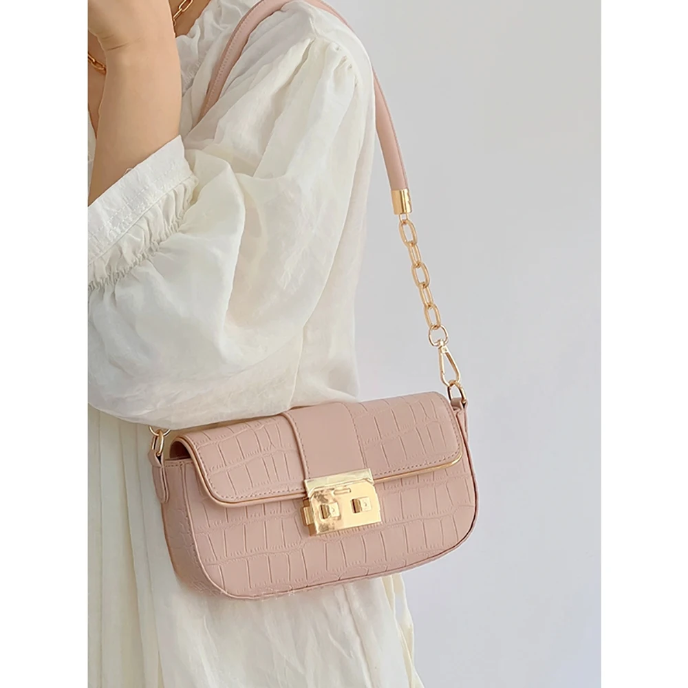 Simple Square Shoulder Bags for Women 2023 New Fashion Chains Handbags Stone Pattern Commuter Phone Wallets Crossbody Bag
Simple Square Shoulder Bags for Women 2023 New Fashion Chains Handbags Stone Pattern Commuter Phone Wallets Crossbody Bag