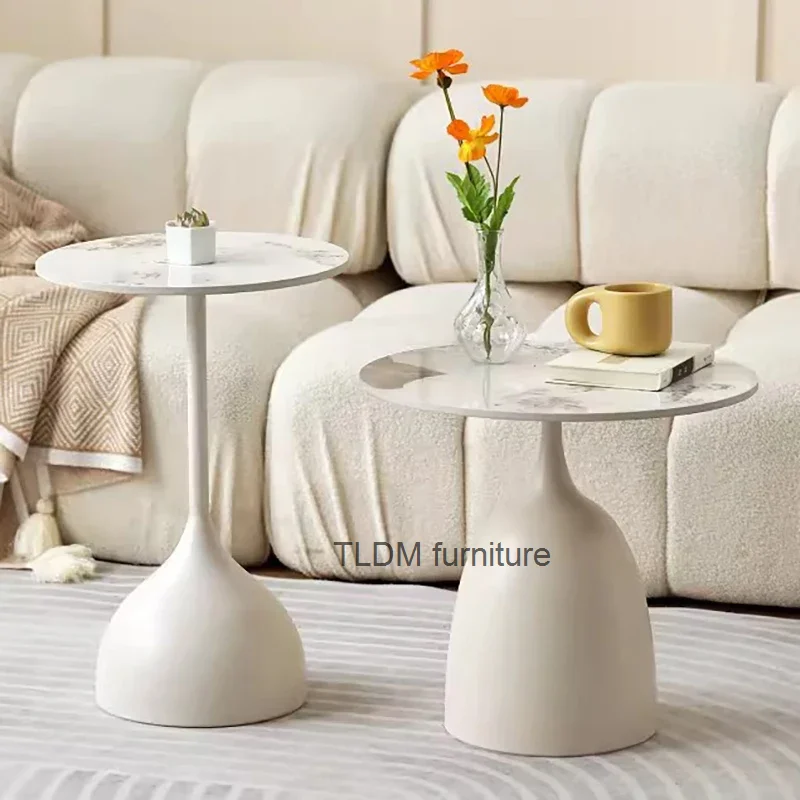 Round Unique Coffee Table White Trendy European Minimalist Coffee Table Nordic Style Table Basse Luxe Furniture Supplies
Round Unique Coffee Table White Trendy European Minimalist Coffee Table Nordic Style Table Basse Luxe Furniture Supplies