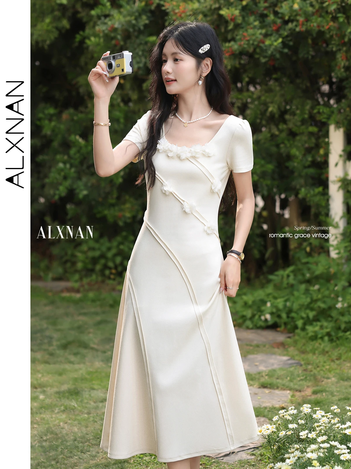 ALXNAN Women's Dress Elegant Long A-line Holiday Dress 2025 Summer Square Collar Vacation 3d Flower Design Chic Clothing L661806
ALXNAN Women's Dress Elegant Long A-line Holiday Dress 2025 Summer Square Collar Vacation 3d Flower Design Chic Clothing L661806