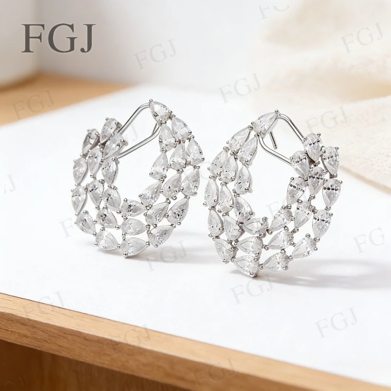 Серьги-гвоздики из стерлингового серебра 925 пробы с муассанитом, грушевидной огранки VVS1, роскошные сверкающие серьги цвета D, ювелирные изделия для годовщины свадьбы
Серьги-гвоздики из стерлингового серебра 925 пробы с муассанитом, грушевидной огранки VVS1, роскошные сверкающие серьги цвета D, ювелирные изделия для годовщины свадьбы