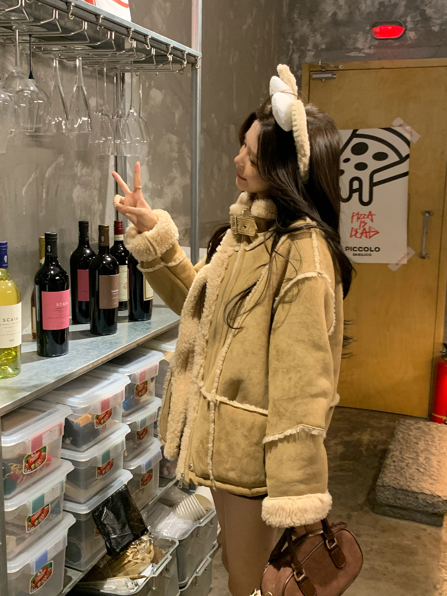 Young Women's Woolen Lamb Fur Inteated Coat Breathable Comfortable Warm Windproof Pure Color Casual Long Sve Zipper Sle
Young Women's Woolen Lamb Fur Inteated Coat Breathable Comfortable Warm Windproof Pure Color Casual Long Sve Zipper Sle