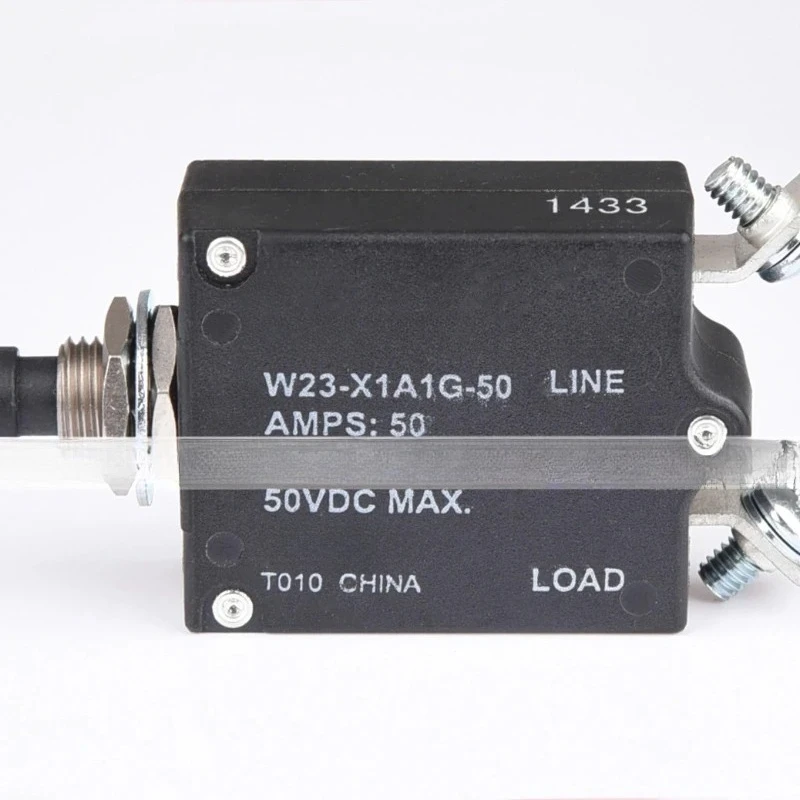 W23-X1A1G-50 50A 7-1393246-6 UL CSA 1-50A Thermal Control Circuit Breaker
W23-X1A1G-50 50A 7-1393246-6 UL CSA 1-50A Thermal Control Circuit Breaker
