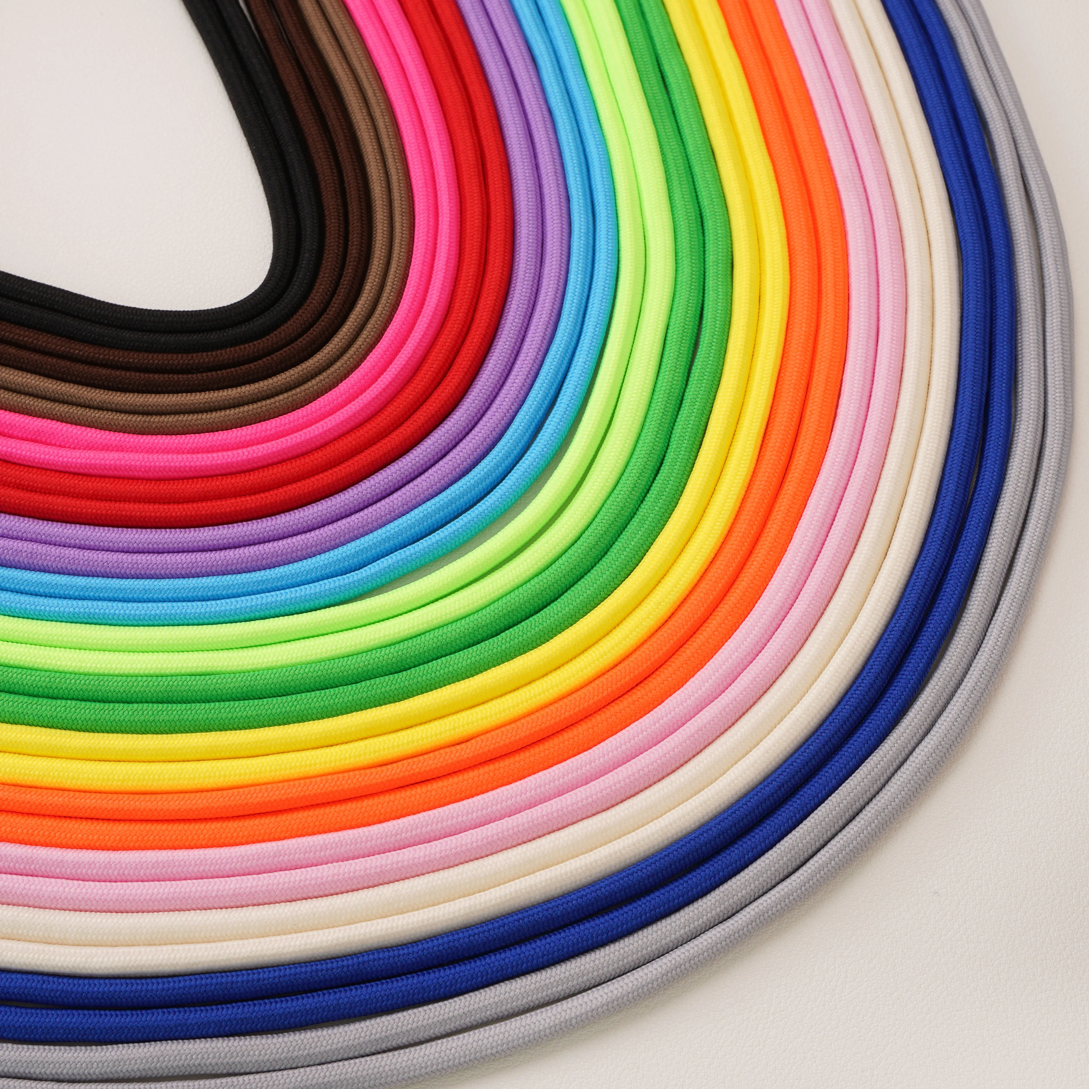 5 м 5 мм полиэстеровая монохромная веревка из бисера для ручной работы DIY цепочка для мобильного телефона брелок кулон аксессуары для изготовления ювелирных изделий 
5 м 5 мм полиэстеровая монохромная веревка из бисера для ручной работы DIY цепочка для мобильного телефона брелок кулон аксессуары для изготовления ювелирных изделий