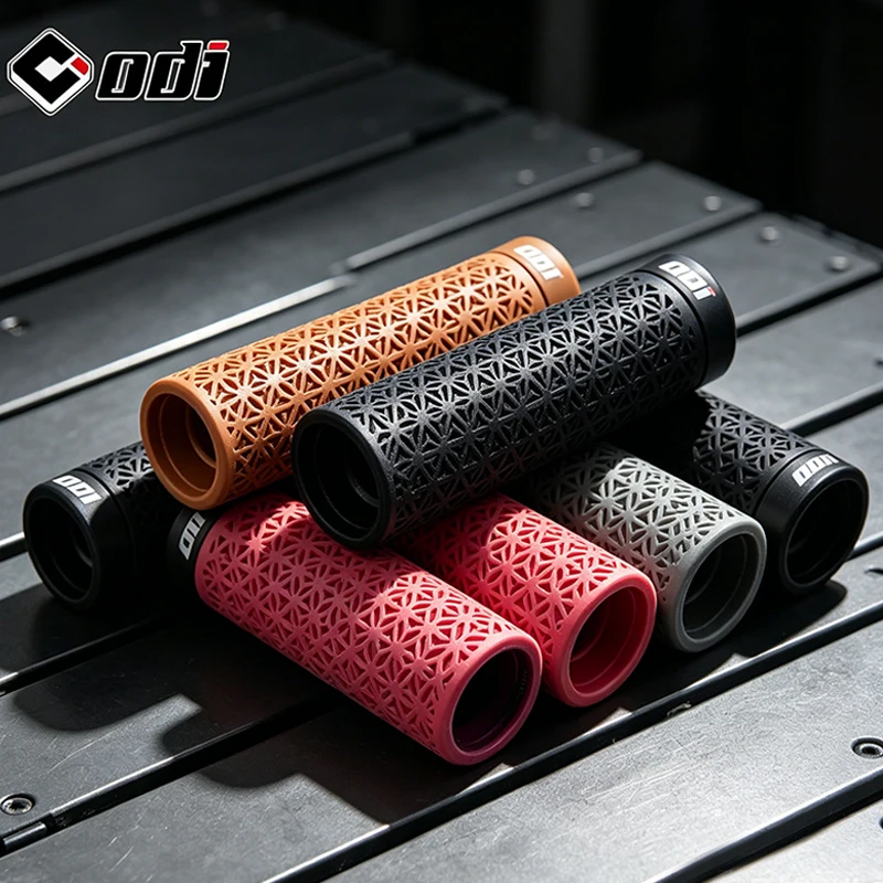 ODI Handle Grips MTB Bike 3D Printed Anti Slip Grips Wear Resistant Comfortable Shock Absorbing Bicycle Grip Cover Cycling Parts
ODI Handle Grips MTB Bike 3D Printed Anti Slip Grips Wear Resistant Comfortable Shock Absorbing Bicycle Grip Cover Cycling Parts