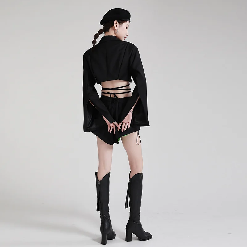spring new design lace-up waist slit suit short jacket asymmetrical stitching handmade small suit
spring new design lace-up waist slit suit short jacket asymmetrical stitching handmade small suit