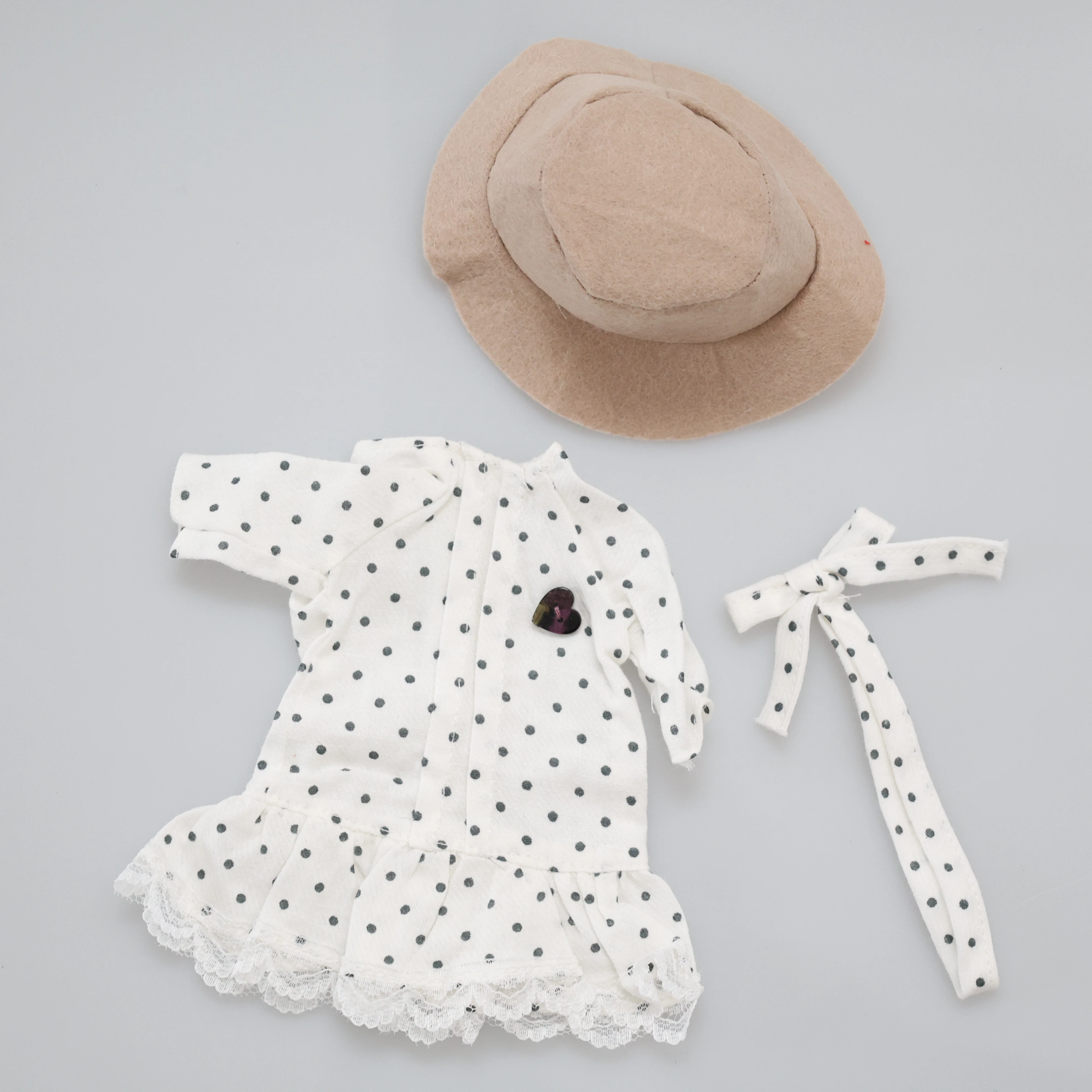Doll Clothes Accessories Toys for 12 Inch Doll,Doll Dress-up DIY Toy for Kids,Collection Gifts
Doll Clothes Accessories Toys for 12 Inch Doll,Doll Dress-up DIY Toy for Kids,Collection Gifts