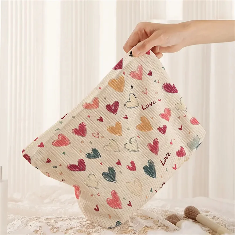 Colorful Heart Pattern Makeup Bag Portable Cosmetics Storage Bag Zipper Lined Multi Functional Cosmetic Pouch for Toiletrie
Colorful Heart Pattern Makeup Bag Portable Cosmetics Storage Bag Zipper Lined Multi Functional Cosmetic Pouch for Toiletrie