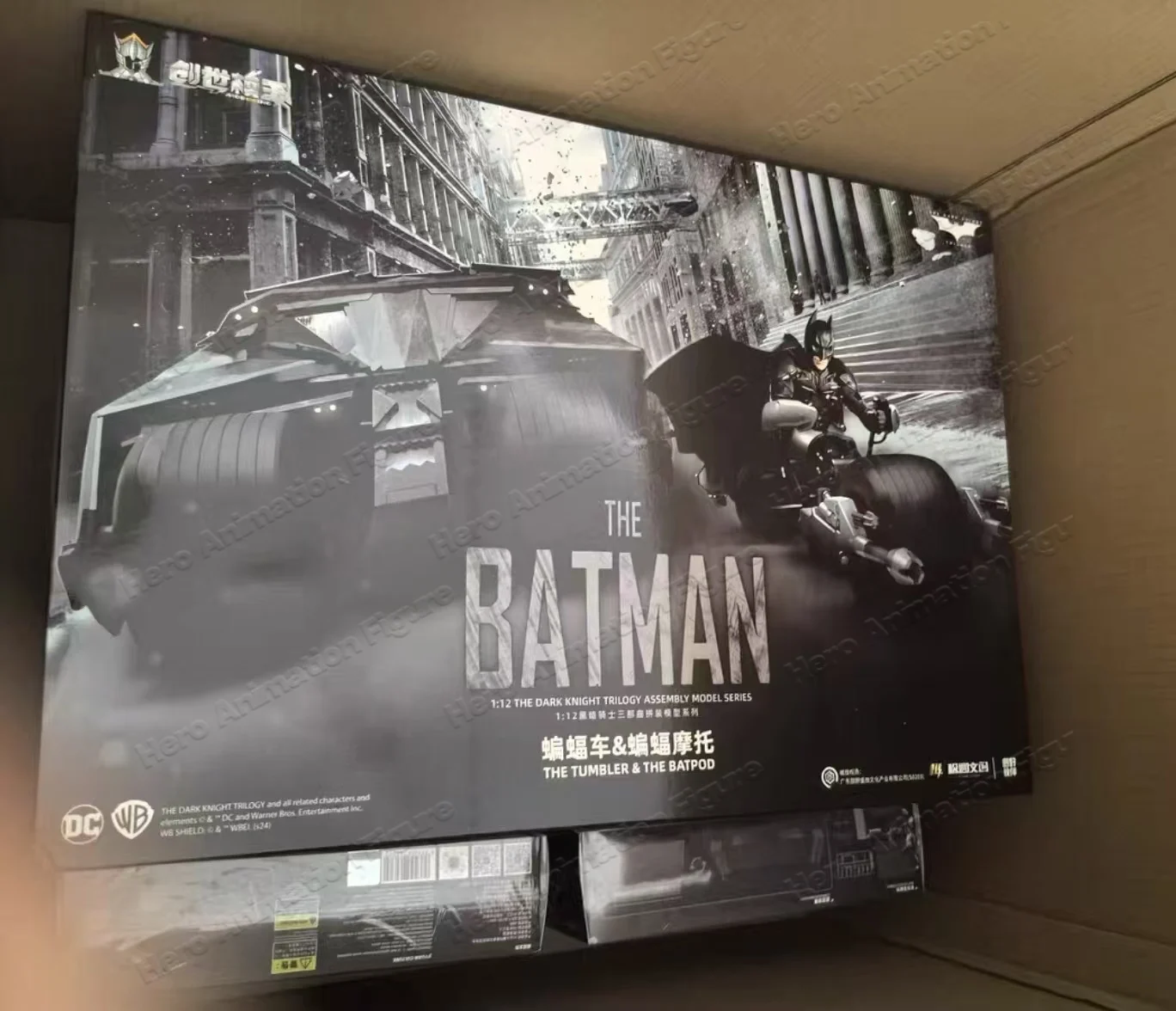 In Stock Dark Knight Batman Tumbler and Bat Bean Assembled Action Figure 1/12 Batman: The Dark Knight Toy Collection
In Stock Dark Knight Batman Tumbler and Bat Bean Assembled Action Figure 1/12 Batman: The Dark Knight Toy Collection