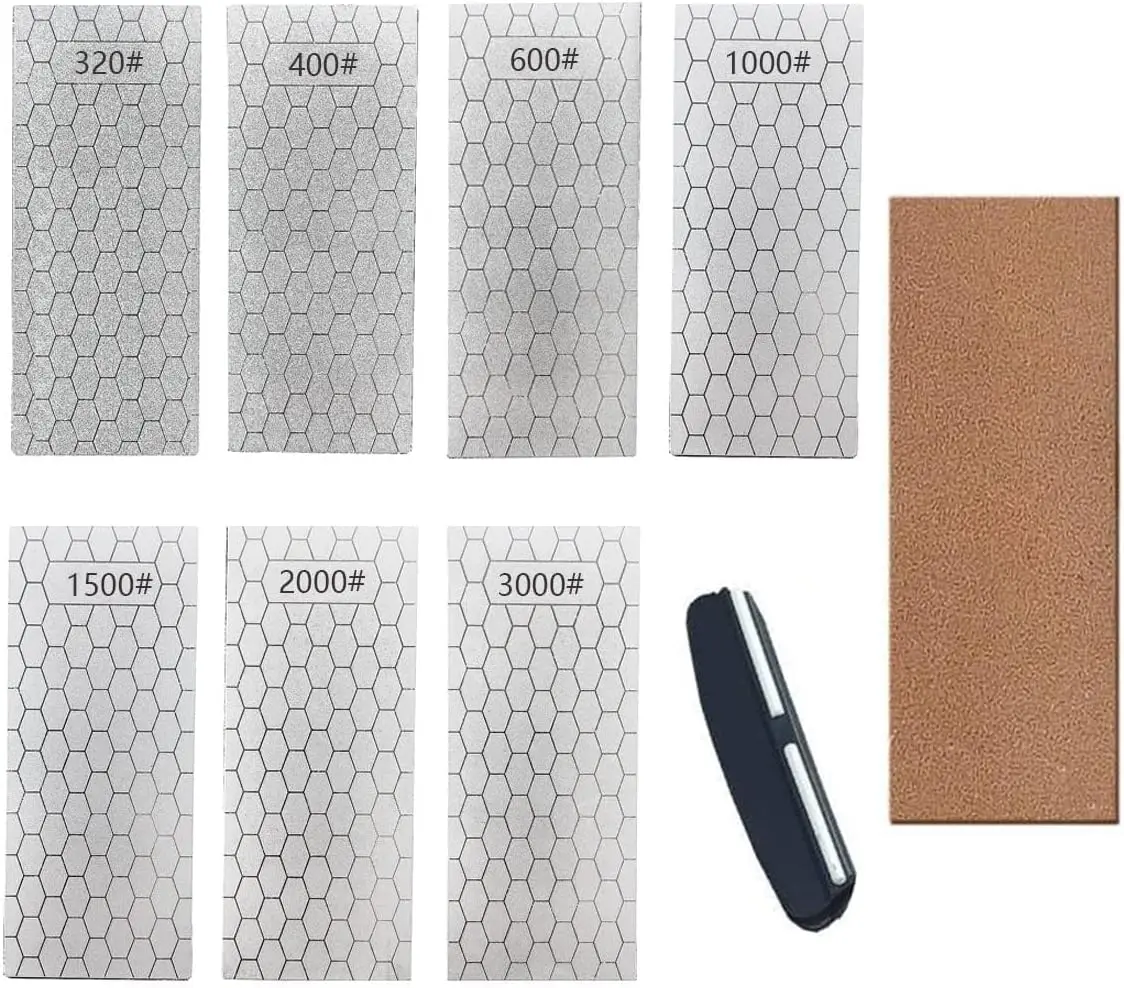 Набор алмазных точильных камней с 7 зернистыми поверхностями, угловым направляющим элементом и кожаной притиркой для ножей и ножниц
Набор алмазных точильных камней с 7 зернистыми поверхностями, угловым направляющим элементом и кожаной притиркой для ножей и ножниц