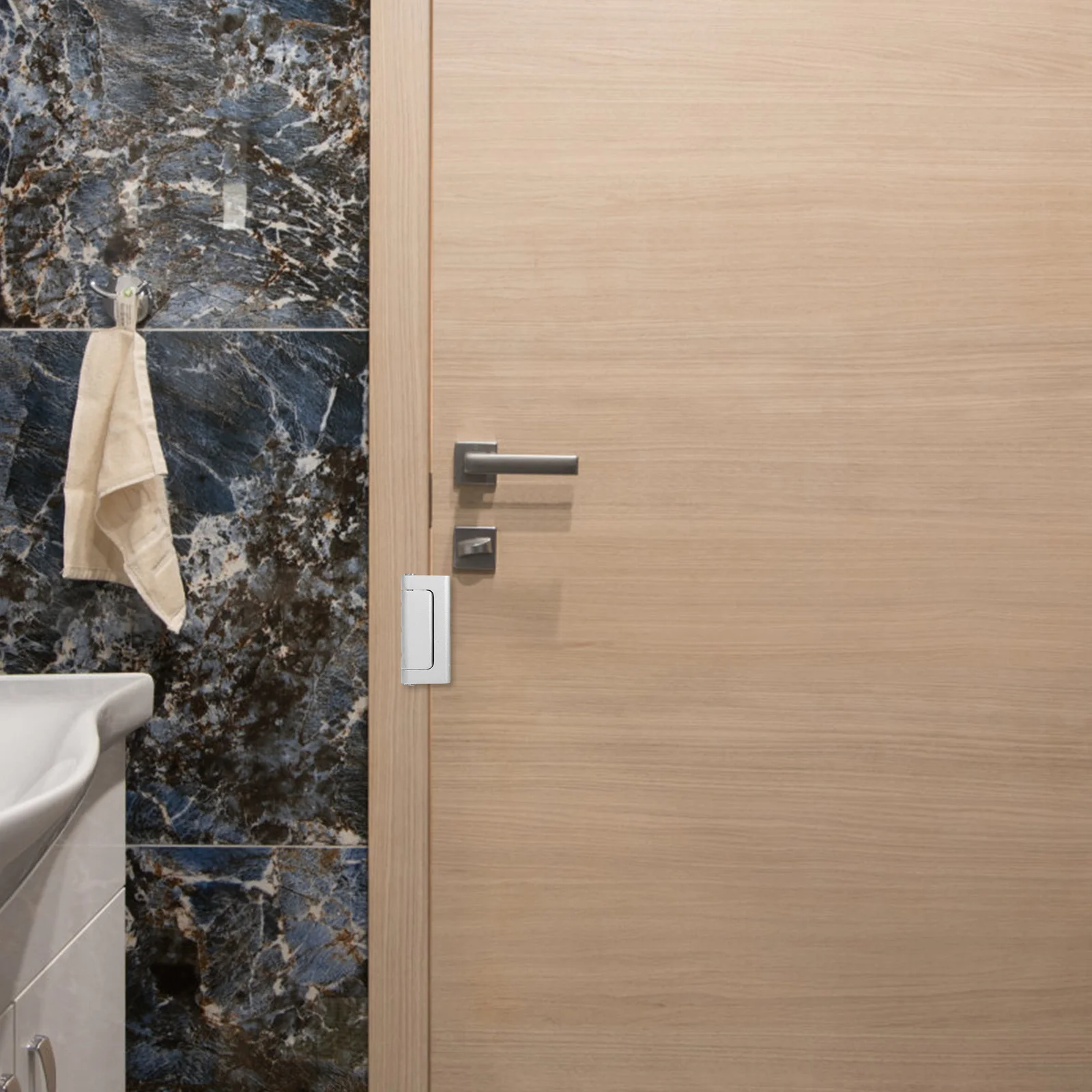 Stopper Security Chain Lock For Indoor Childproof Safety Front Door Reinforcement Aluminum Alloy Door Lock For Home
Stopper Security Chain Lock For Indoor Childproof Safety Front Door Reinforcement Aluminum Alloy Door Lock For Home