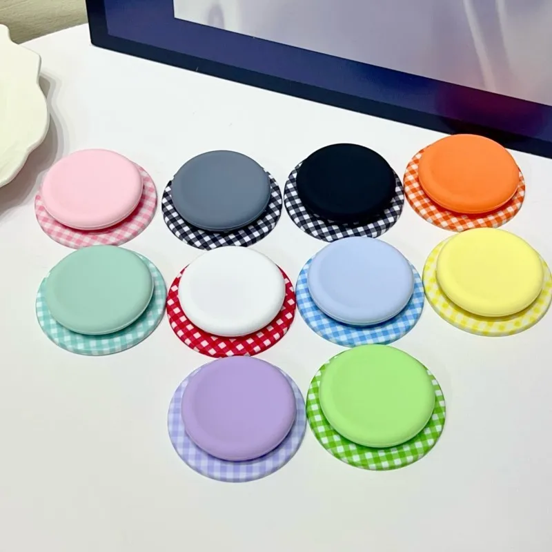 Japanese and Korean fashion magnetic phone holder suitable for MagSafe wireless charging phones, iPhone magnetic bracket holder
Japanese and Korean fashion magnetic phone holder suitable for MagSafe wireless charging phones, iPhone magnetic bracket holder