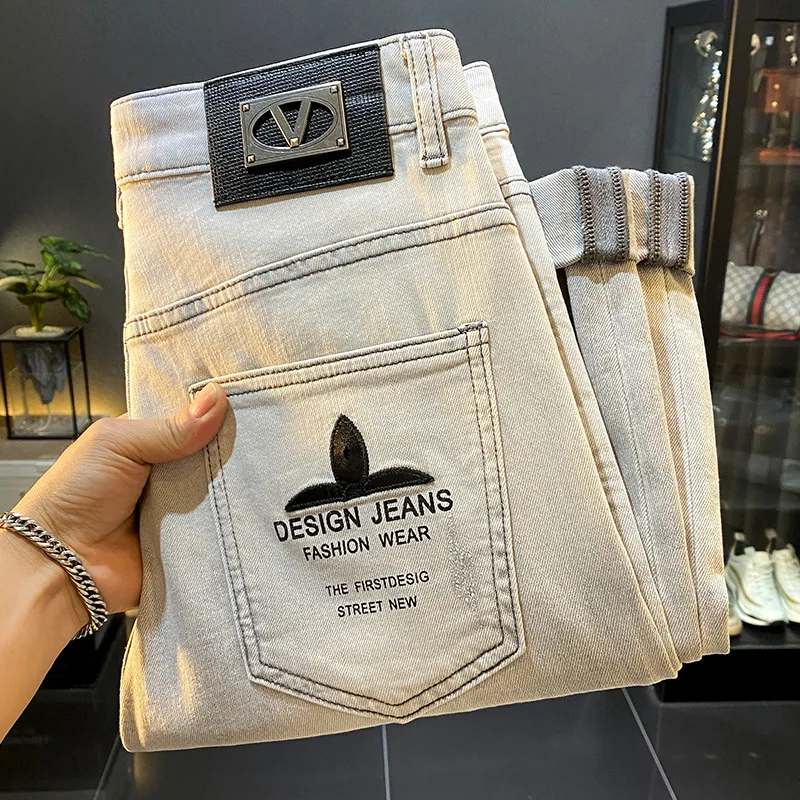 American High-End Stylish Men's Jeans 2025 Spring and Autumn New Trendy Brand Patchwork Embroidered Versatile Casual Pants
American High-End Stylish Men's Jeans 2025 Spring and Autumn New Trendy Brand Patchwork Embroidered Versatile Casual Pants