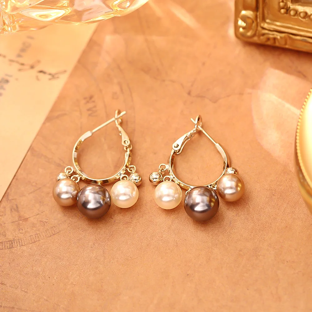 Fashionable and exquisite retro tassel earrings, light luxury and high-end temperament earrings, versatile commuting earrings
Fashionable and exquisite retro tassel earrings, light luxury and high-end temperament earrings, versatile commuting earrings