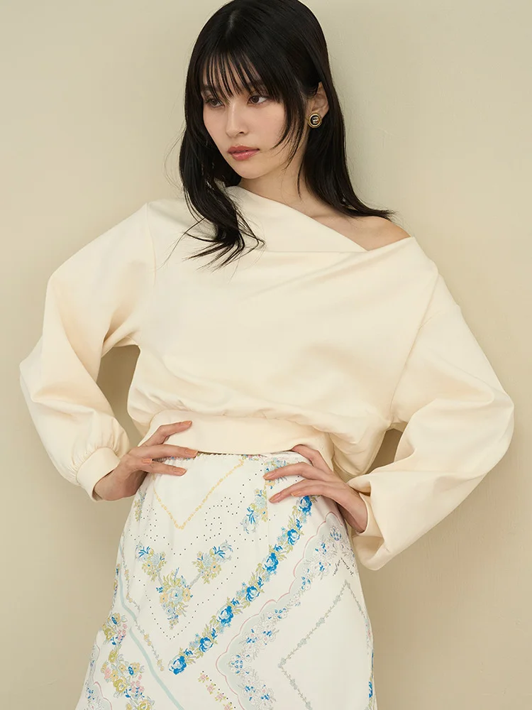 Sweet Spring Style Irregular One-Shoulder Lantern Sleeve Sweatshirt Short Pure Color Hoodie Women's Casual Fashion Cotton Blend
Sweet Spring Style Irregular One-Shoulder Lantern Sleeve Sweatshirt Short Pure Color Hoodie Women's Casual Fashion Cotton Blend