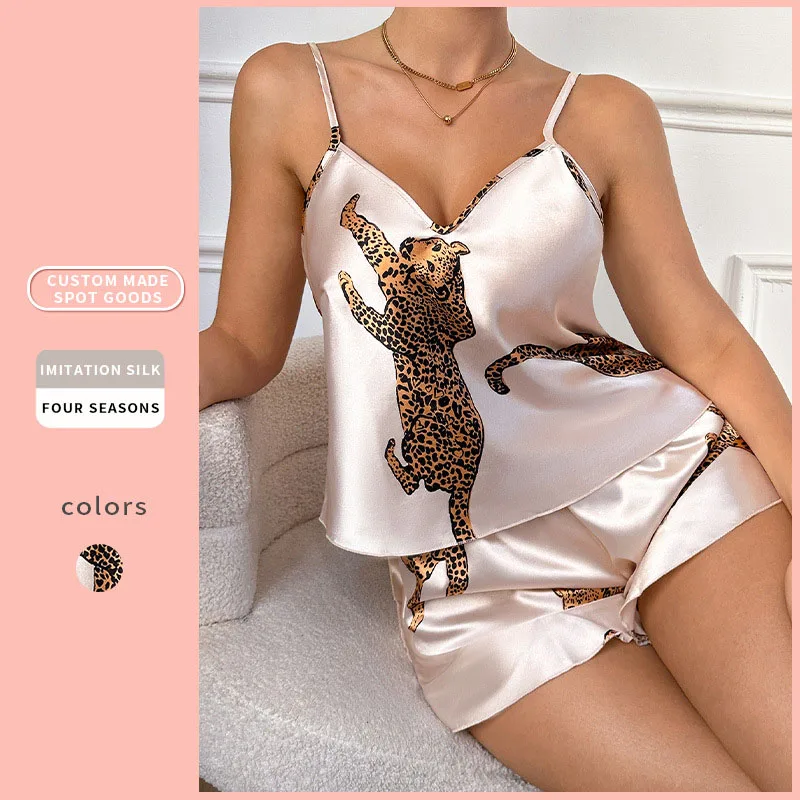 New Champagne Leopard Print Suspender Pajamas for Women - Comfortable, Sexy Sleepwear Suitable for Home or Outside Wear
New Champagne Leopard Print Suspender Pajamas for Women - Comfortable, Sexy Sleepwear Suitable for Home or Outside Wear