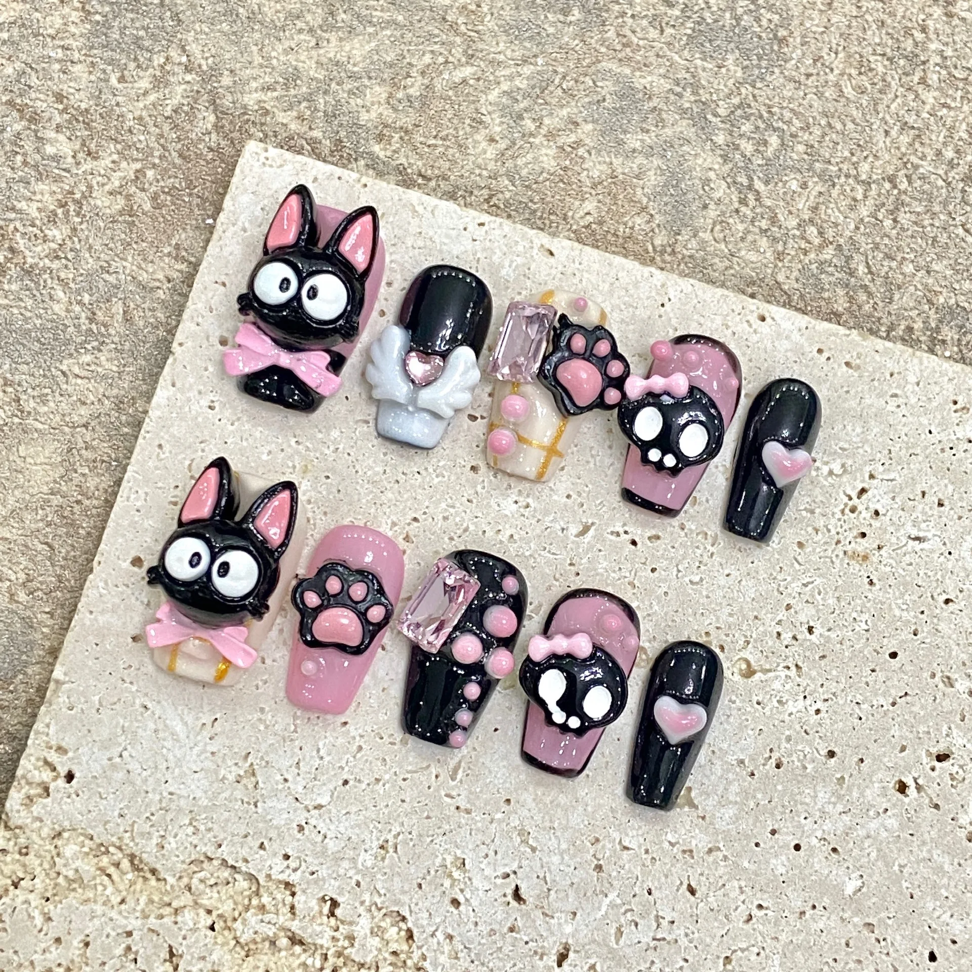 10 PCS Luxury Handmade Press on Nails Short Coffin Crosseyed Cat Design with 3-PIECE Tool Adhesive Nail Glue Tabs
10 PCS Luxury Handmade Press on Nails Short Coffin Crosseyed Cat Design with 3-PIECE Tool Adhesive Nail Glue Tabs