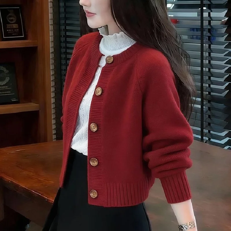 Daliang Knitted Sweater Anti-Pilling Slim Fit Long Sleeve round Neck Button up Women's High End Fashion from Guangzhou Nanyou
Daliang Knitted Sweater Anti-Pilling Slim Fit Long Sleeve round Neck Button up Women's High End Fashion from Guangzhou Nanyou