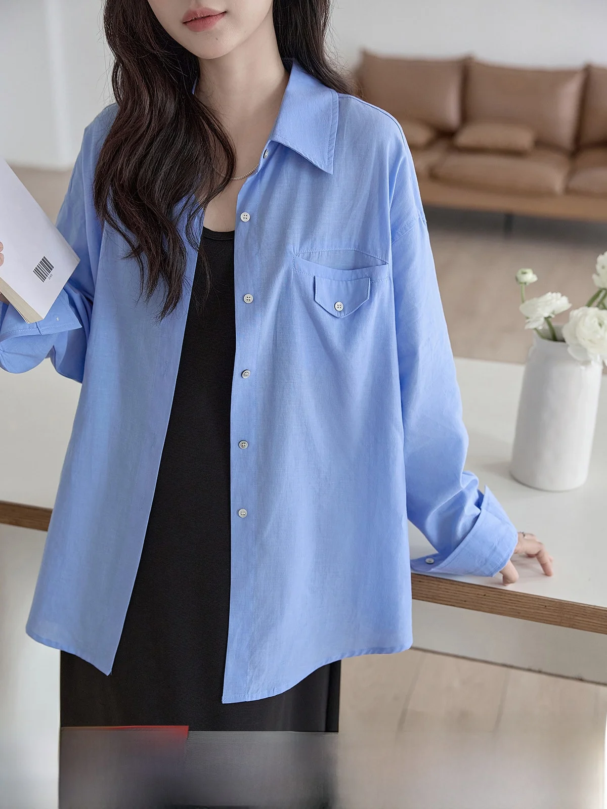 Blue Casual Neck Shirt Women's Loose Fit Comfortable Breathable Spring 2026 Fashion Trend Korean Style Long Sleeve
Blue Casual Neck Shirt Women's Loose Fit Comfortable Breathable Spring 2026 Fashion Trend Korean Style Long Sleeve