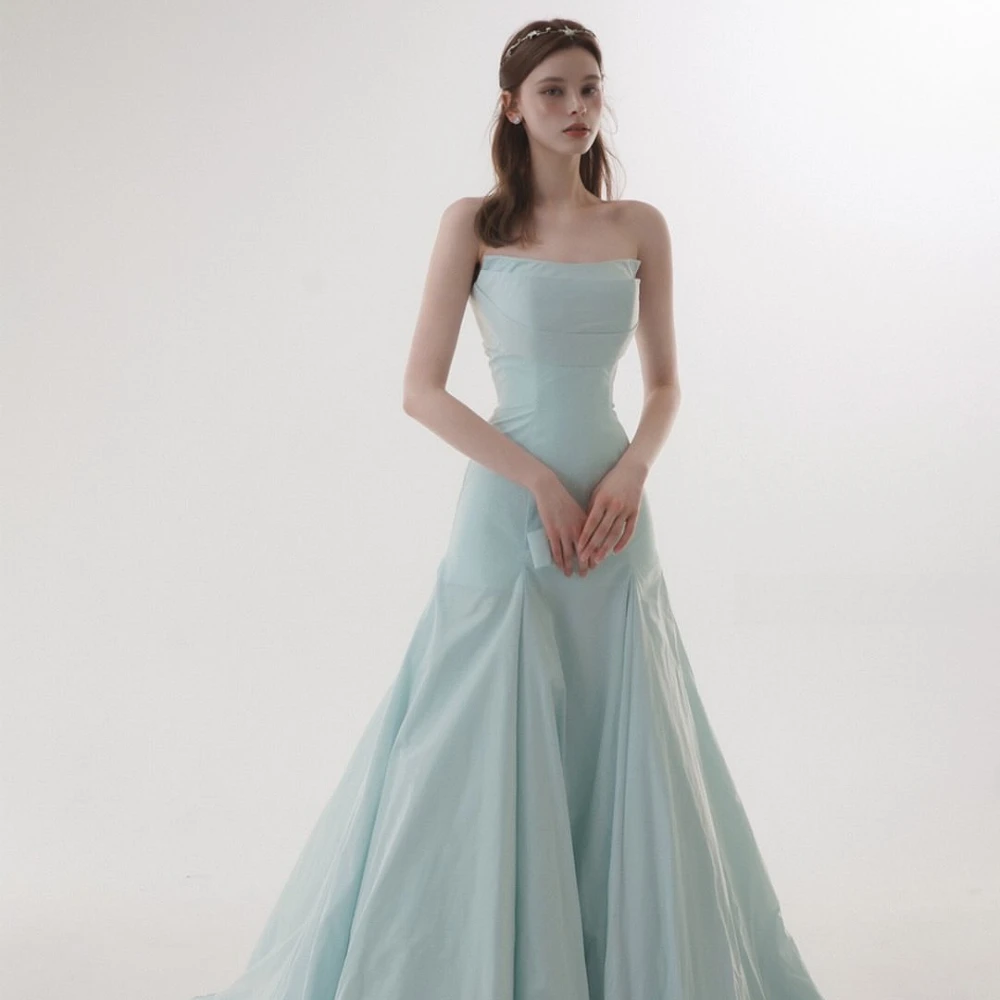 Customized Light Blue Satin Evening Dress for Women 2026 Elegant Strapless Corset Mermaid Maxi Dress Formal Prom Gown
Customized Light Blue Satin Evening Dress for Women 2026 Elegant Strapless Corset Mermaid Maxi Dress Formal Prom Gown