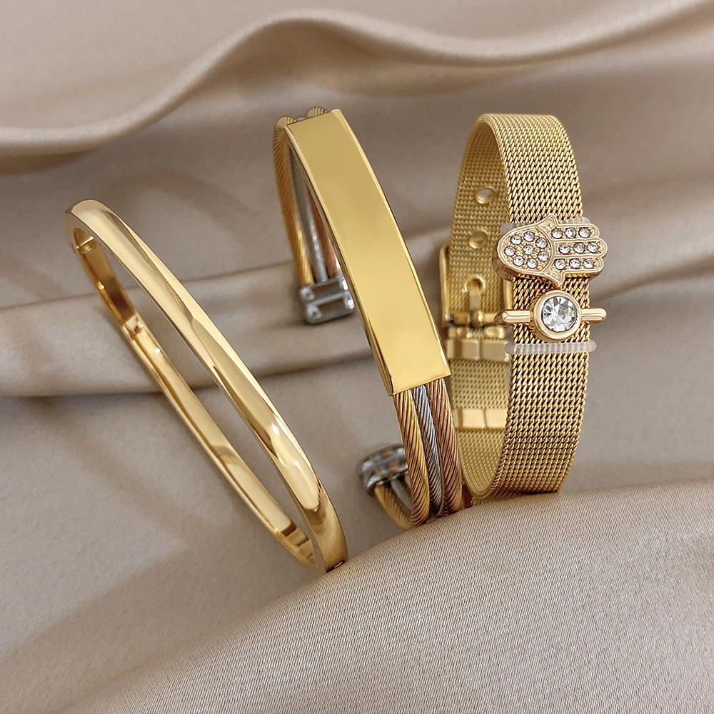 Minimalist Square Strap Design New Stainless Steel Bangle for Women Golden Waterproof Open Bracelet Lady Daily Hand Jewelry Gift
Minimalist Square Strap Design New Stainless Steel Bangle for Women Golden Waterproof Open Bracelet Lady Daily Hand Jewelry Gift