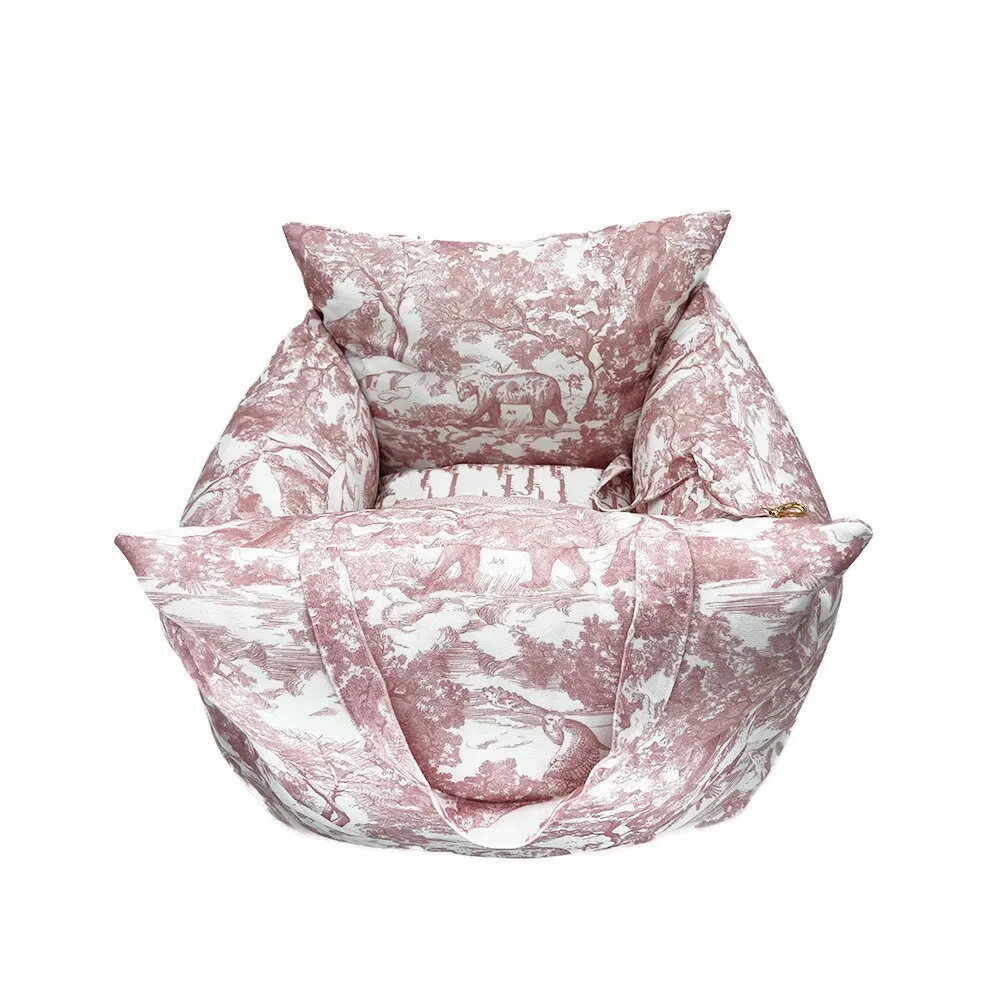 Trendy brand autumn and winter car nest out removable and washable kennel kennel Teddy Schnauzer Chihuahua portable pet nest pad
Trendy brand autumn and winter car nest out removable and washable kennel kennel Teddy Schnauzer Chihuahua portable pet nest pad
