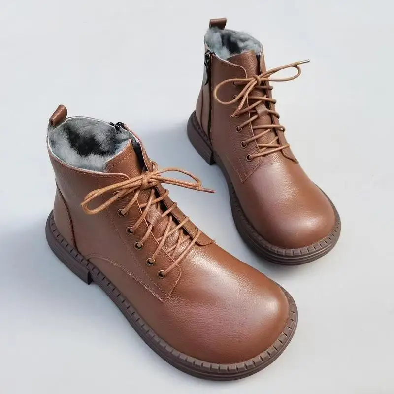 Men's Pure Wool Wide round Toe Boots Genuine Leather Warm Winter Handmade Cotton Inner British Style Snow Boots Trendy
Men's Pure Wool Wide round Toe Boots Genuine Leather Warm Winter Handmade Cotton Inner British Style Snow Boots Trendy