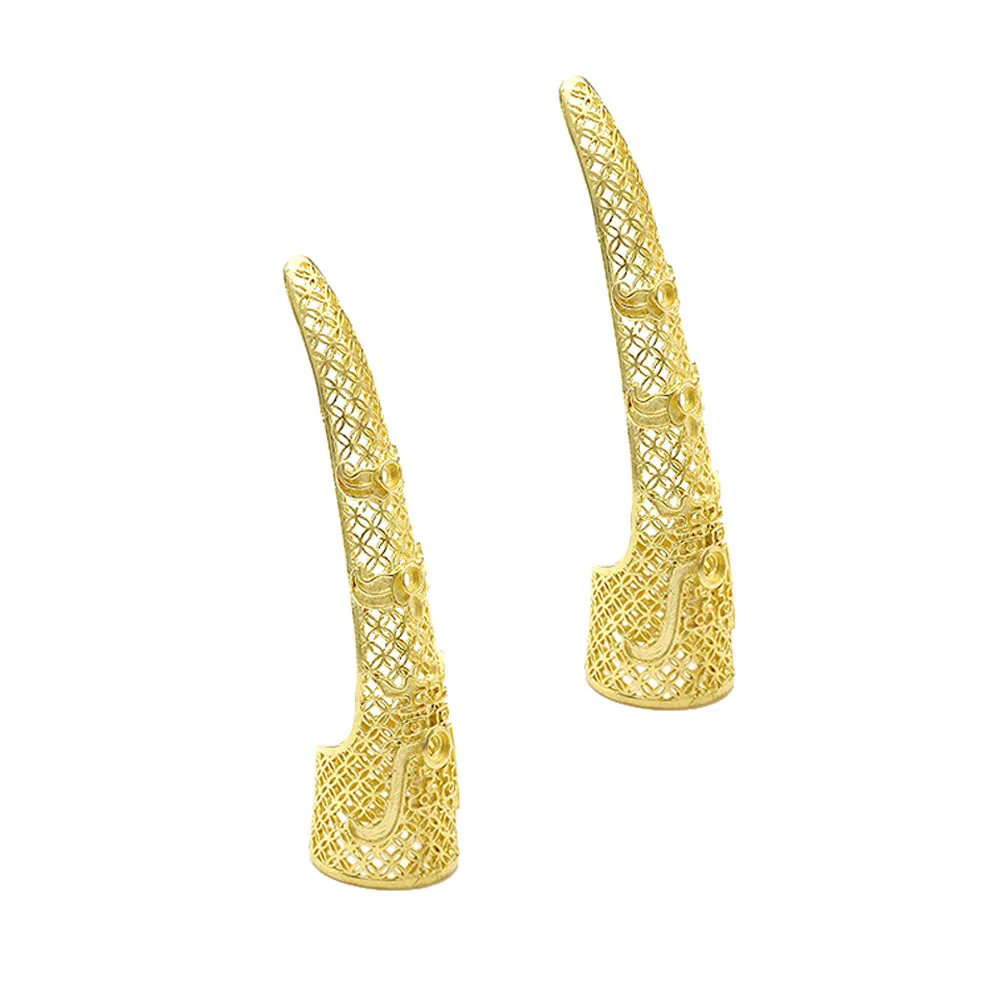 2 шт. Декоративные накладки на кончики пальцев в королевском стиле, длинные золотые ажурные накладки для ногтей, изящные аксессуары для пальцев для танца живота
2 шт. Декоративные накладки на кончики пальцев в королевском стиле, длинные золотые ажурные накладки для ногтей, изящные аксессуары для пальцев для танца живота