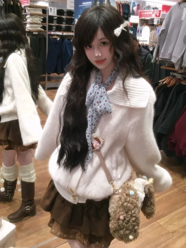 Unique Flip-Collar Loose ort Jaet Beautiful Long Sve Korean Sle Women's Faion Winter Outerwear Youthful Appearance
Unique Flip-Collar Loose ort Jaet Beautiful Long Sve Korean Sle Women's Faion Winter Outerwear Youthful Appearance