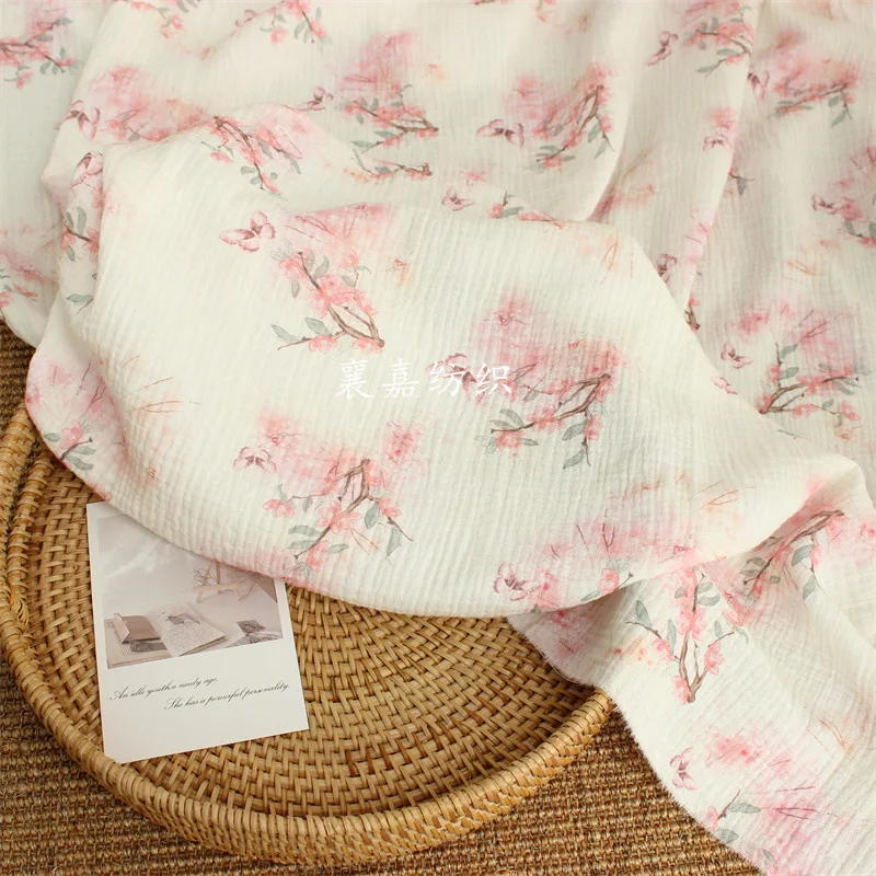 200X135cm Double-layer Cotton Gauze, National Style Small Floral, Crepe, Pajamas, Loungewear Fabrics
200X135cm Double-layer Cotton Gauze, National Style Small Floral, Crepe, Pajamas, Loungewear Fabrics