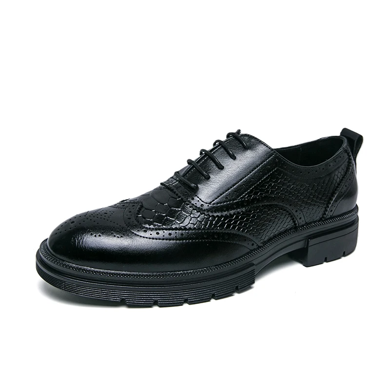 Classic Wedding Leather Shoes For Men Brogues High Quality Men's Dress Business Shoes Office Party Social Formal Shoes Male
Classic Wedding Leather Shoes For Men Brogues High Quality Men's Dress Business Shoes Office Party Social Formal Shoes Male