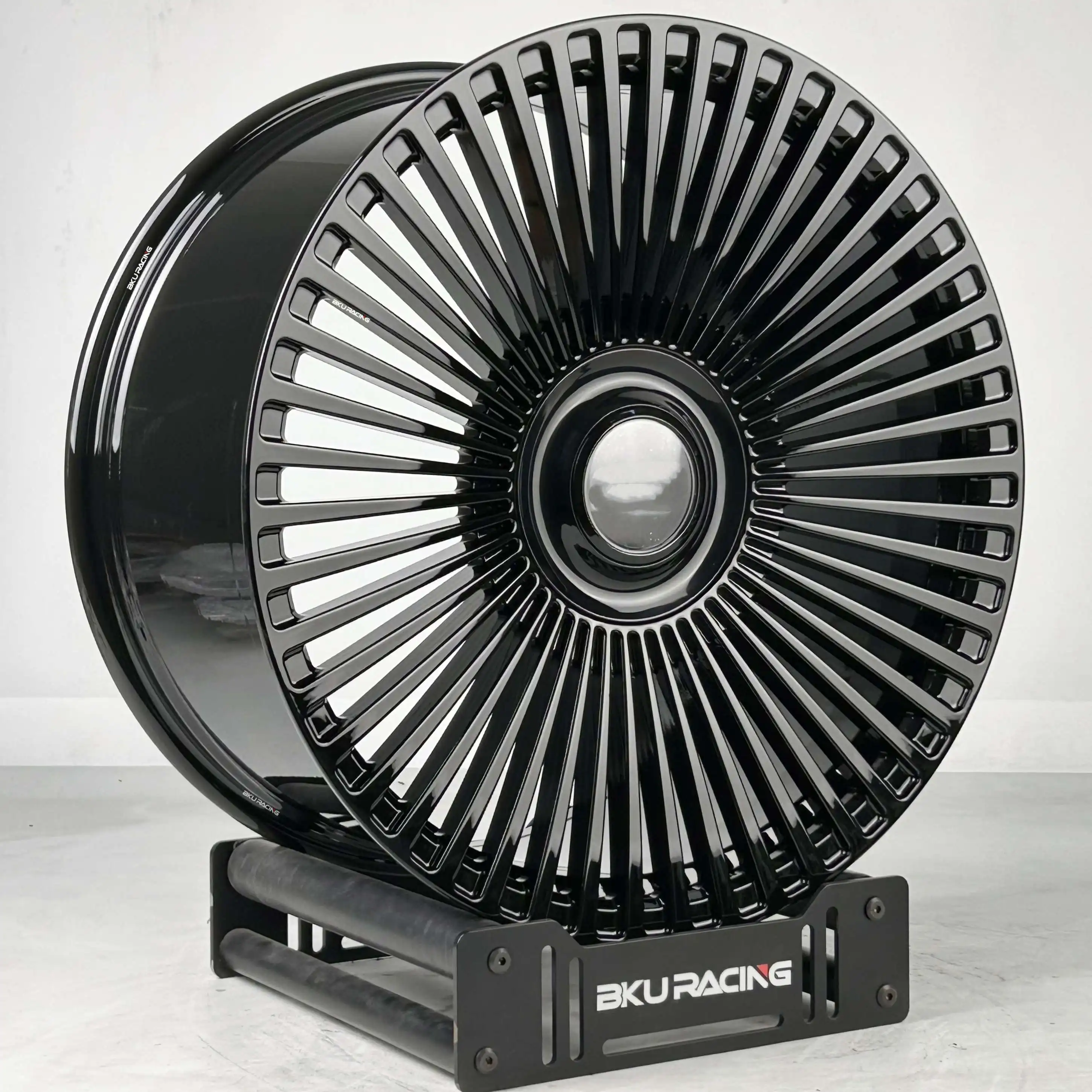 BK 6x139.7 Forged Wheels 23 24 Inch Rims Alloy Gloss Black Multi Spoke Car Wheels for Cadillac Escalade 2004 2007 2024 2025 2019
BK 6x139.7 Forged Wheels 23 24 Inch Rims Alloy Gloss Black Multi Spoke Car Wheels for Cadillac Escalade 2004 2007 2024 2025 2019