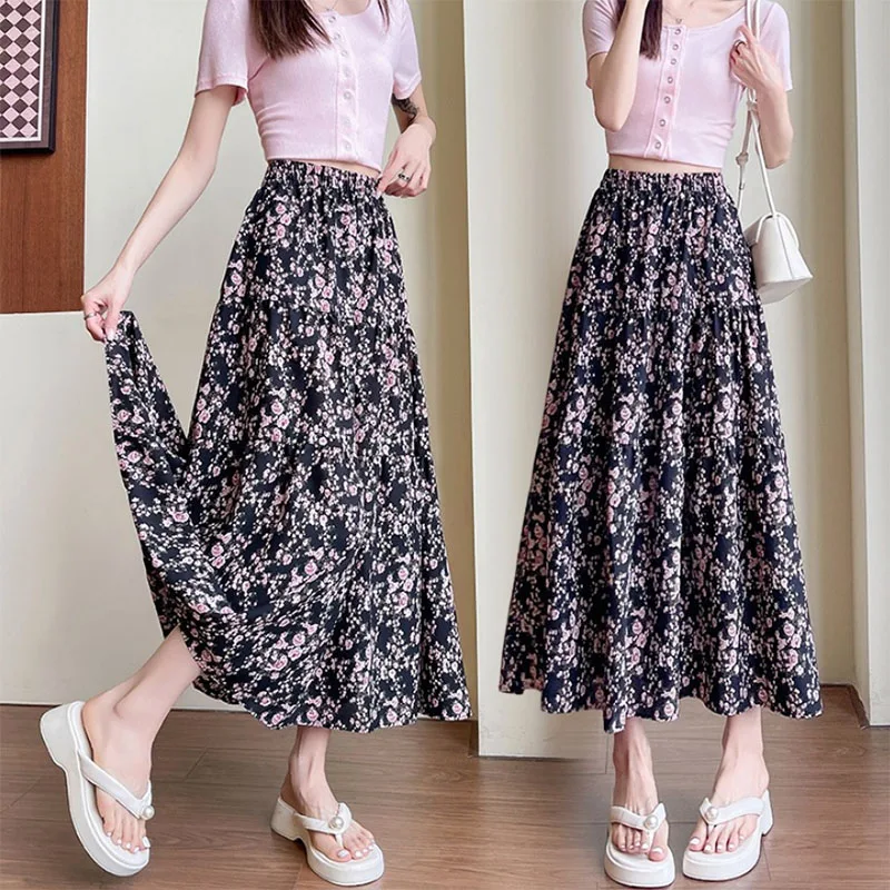 Pink Vintage Floral Print Long Skirt Women Elegant Streetwear Elastic Waist Midi Skirts Female Versatile A-Line Skirt for Summer
Pink Vintage Floral Print Long Skirt Women Elegant Streetwear Elastic Waist Midi Skirts Female Versatile A-Line Skirt for Summer