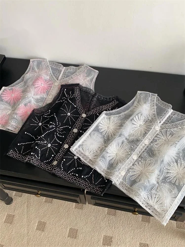 Embroidery Beading Luxury Tank Top High Quality V Neck Casual Sleeveless Tops Summer Women Mesh Retro Vacation Blouse
Embroidery Beading Luxury Tank Top High Quality V Neck Casual Sleeveless Tops Summer Women Mesh Retro Vacation Blouse