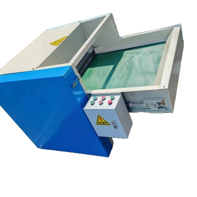 Cotton opening machine, conveyor belt feeding opening machine, pillow core
Cotton opening machine, conveyor belt feeding opening machine, pillow core