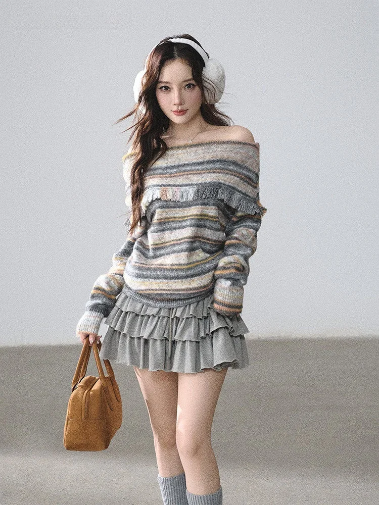 Lulusmiracle Snowhouse Wool Knit Sweater Tassel Trim Shoulder Baring High Waist Skirt Set Casual Style Spring Fashion
Lulusmiracle Snowhouse Wool Knit Sweater Tassel Trim Shoulder Baring High Waist Skirt Set Casual Style Spring Fashion