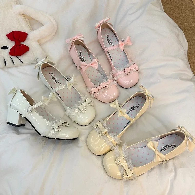 2026 Ruffled Lace Trim Design Round Toe Women High Heel Lolita Shoes Fashion Bow Decor Solid Color Casual Female Single Shoes
2026 Ruffled Lace Trim Design Round Toe Women High Heel Lolita Shoes Fashion Bow Decor Solid Color Casual Female Single Shoes