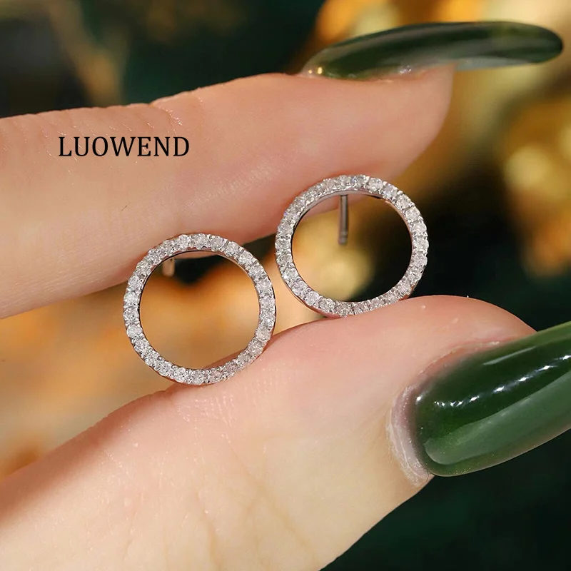 LUOWEND серьги из 100% белого/желтого золота 18 карат, модные серьги-гвоздики в стиле INS 0,28 карата с настоящими натуральными бриллиантами, женский подарок на день рождения
LUOWEND серьги из 100% белого/желтого золота 18 карат, модные серьги-гвоздики в стиле INS 0,28 карата с настоящими натуральными бриллиантами, женский подарок на день рождения