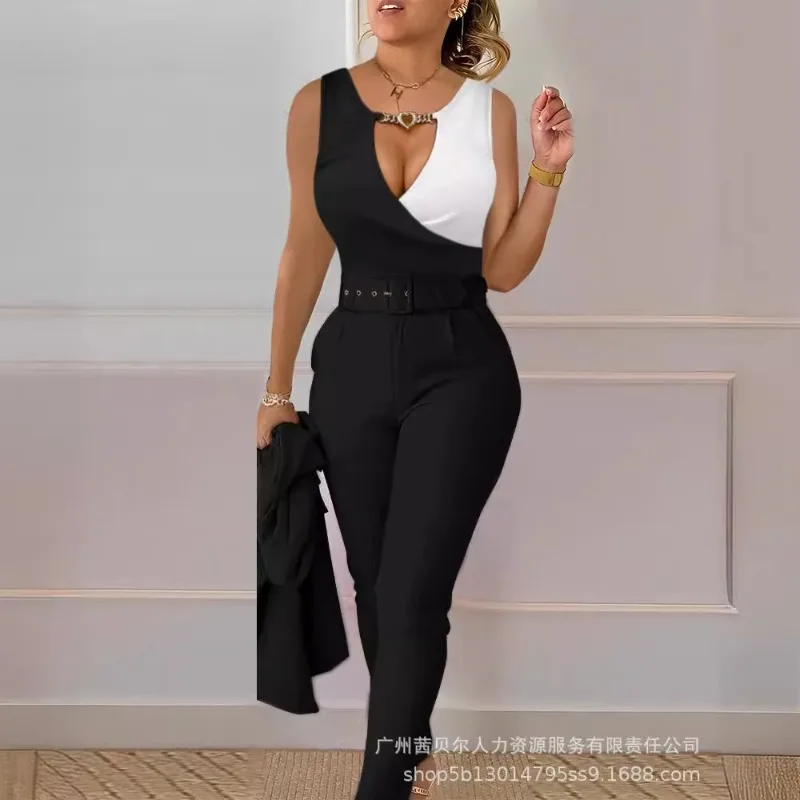 2024 Spring Summer New Women's Clothing Black White Contrast Color Sleeveless Top and Trousers 2-Piece Set
2024 Spring Summer New Women's Clothing Black White Contrast Color Sleeveless Top and Trousers 2-Piece Set