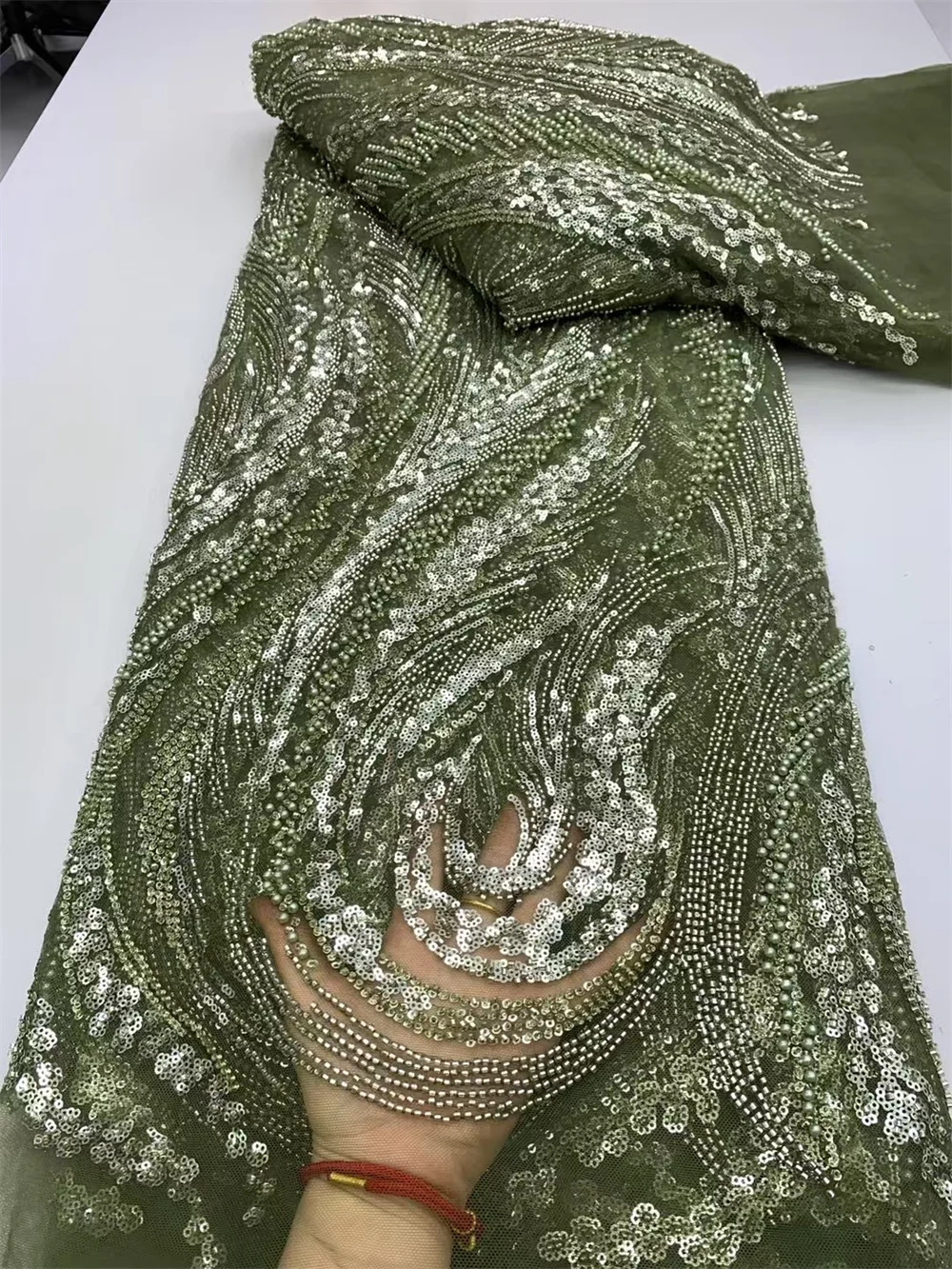 Wholesale African Heavy Bead Lace Fabric 2025 High Quality Nigerian Sequin French Tulle Fabric Material For Wedding Party W470-1
Wholesale African Heavy Bead Lace Fabric 2025 High Quality Nigerian Sequin French Tulle Fabric Material For Wedding Party W470-1