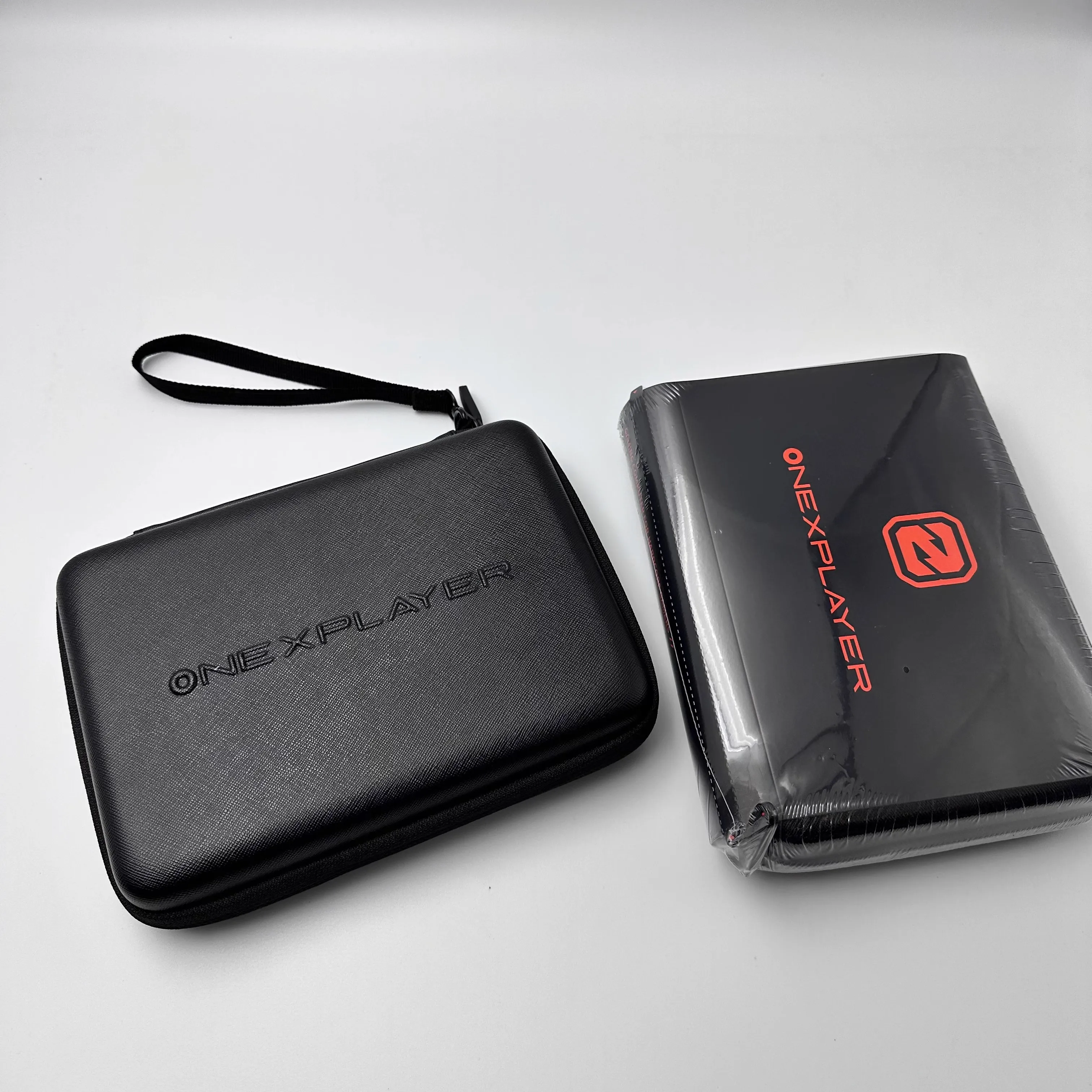 Onexplayer G1 Game Handheld Console Original Storage Bag Anti-Fall Dustproof Keyboard Tablet Gamepad Accessories Brand New Stock
Onexplayer G1 Game Handheld Console Original Storage Bag Anti-Fall Dustproof Keyboard Tablet Gamepad Accessories Brand New Stock