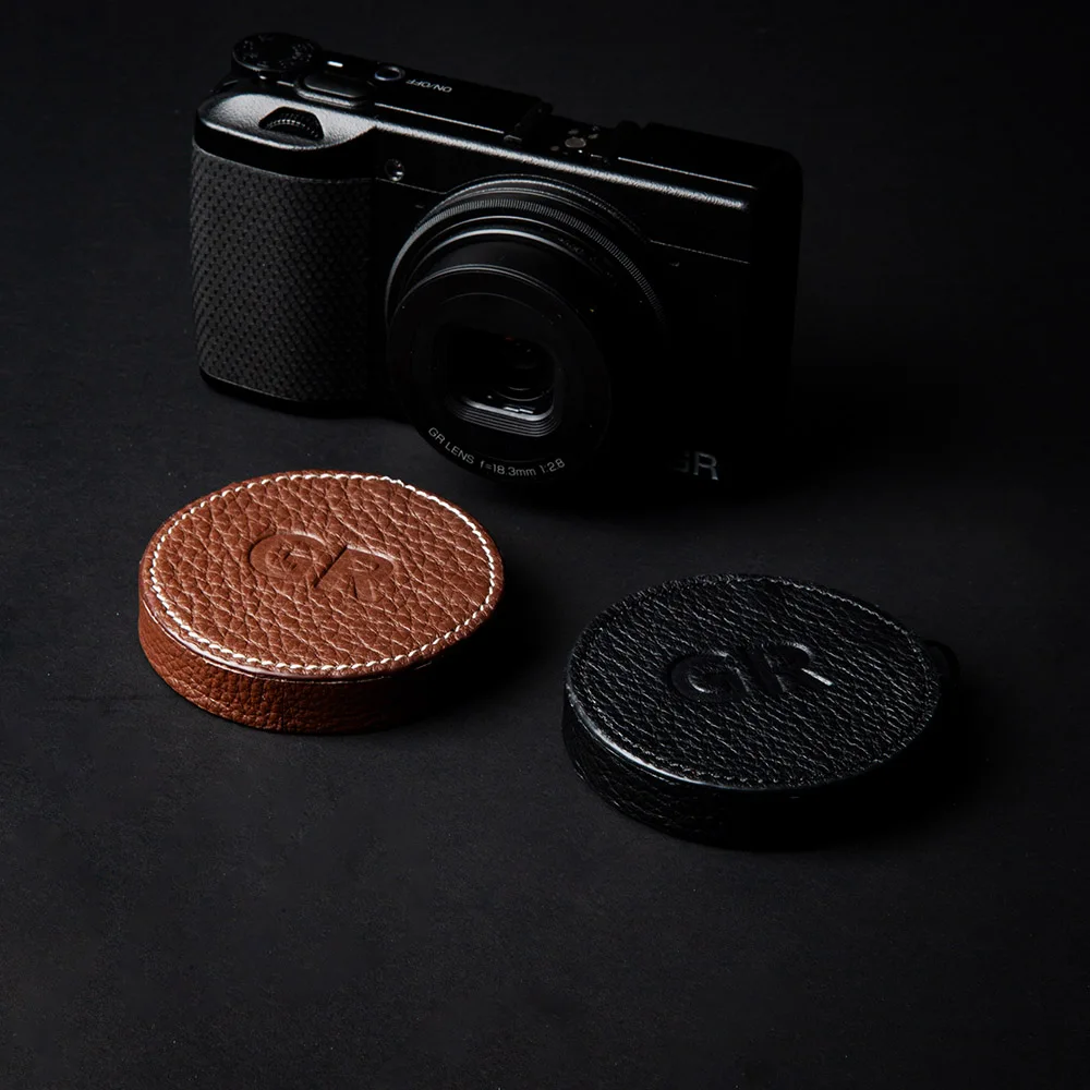 For Fuji X100VI Camera Lens Cap with Anti-lost Rope for Leica Q3 Q Q2 QP Protect Front Lens Cover for Ricoh GRIII GRIIIX
For Fuji X100VI Camera Lens Cap with Anti-lost Rope for Leica Q3 Q Q2 QP Protect Front Lens Cover for Ricoh GRIII GRIIIX