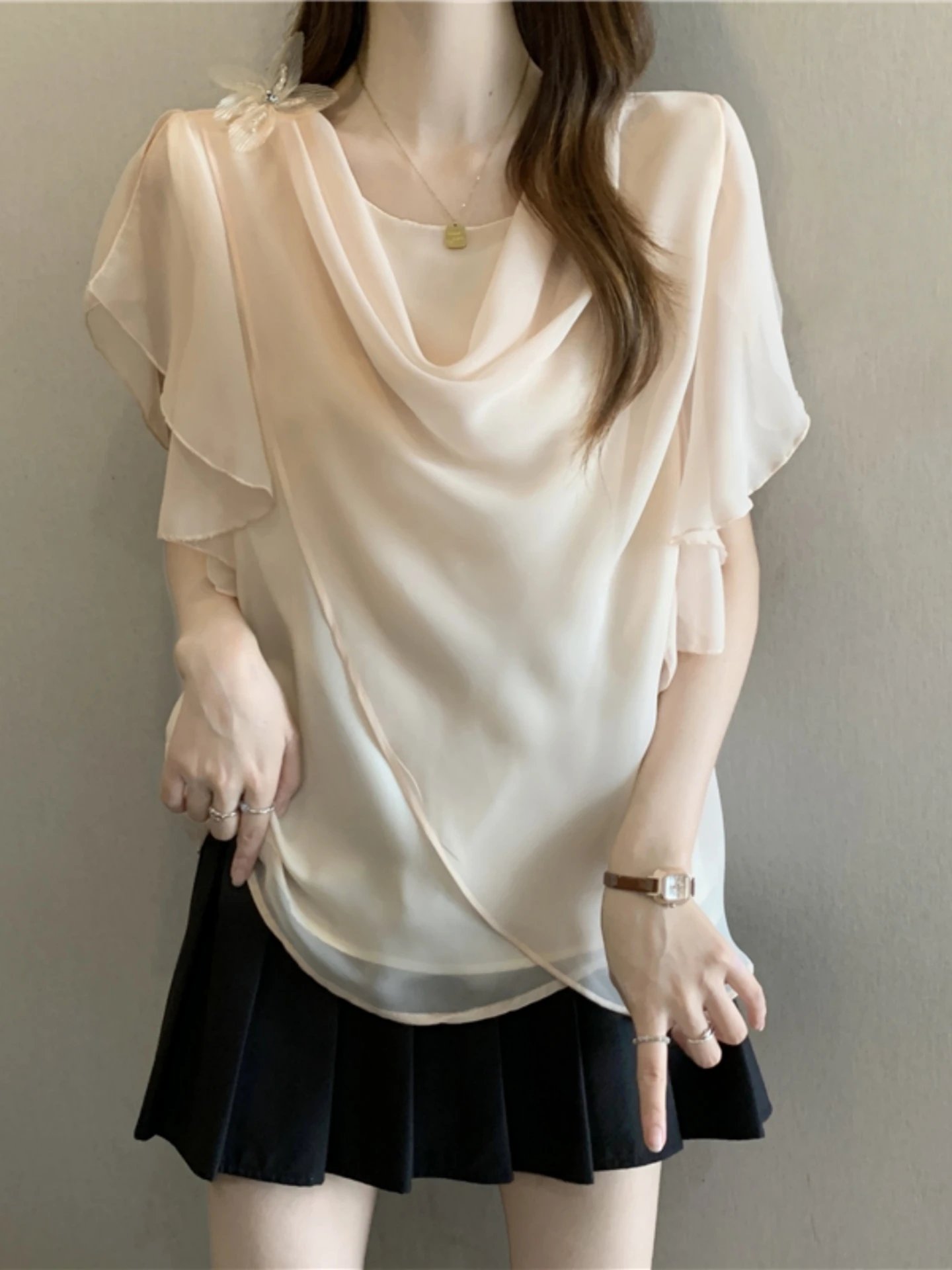 Slimming Large Size Women's Summer Short Sleeve Chiffon Shirt Stand Collar Base Layer Top Korean Style Commute Wind Midi Length
Slimming Large Size Women's Summer Short Sleeve Chiffon Shirt Stand Collar Base Layer Top Korean Style Commute Wind Midi Length
