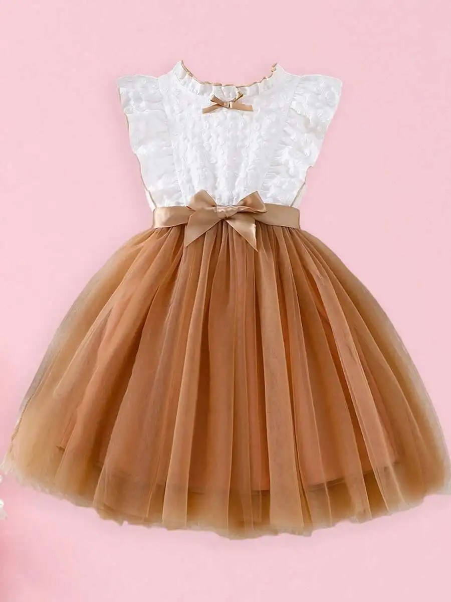 Womens Sleeveless A-Line Tulle Dress With Satin Bow Belt And Lace Bodice
Womens Sleeveless A-Line Tulle Dress With Satin Bow Belt And Lace Bodice