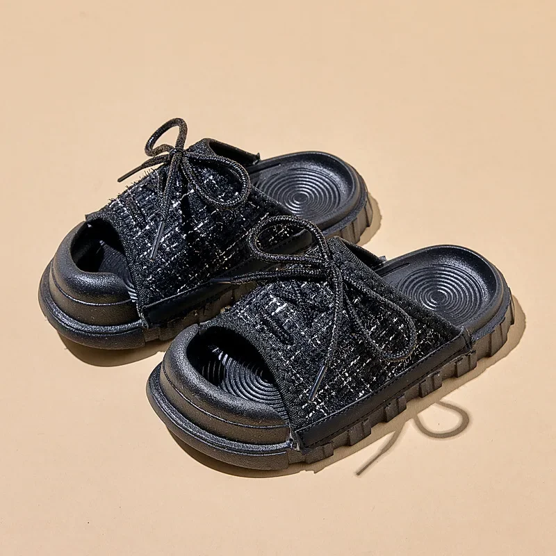 2025 Children Cool Slippers for Girls Summer New Fashion Korean Style Soft Bottom Anti-slippery Versatile Princess Outside Shoes
2025 Children Cool Slippers for Girls Summer New Fashion Korean Style Soft Bottom Anti-slippery Versatile Princess Outside Shoes