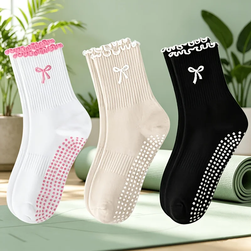 1 Pairs Women Adhesive anti slip yoga socks embroidered bow fitness socks
1 Pairs Women Adhesive anti slip yoga socks embroidered bow fitness socks